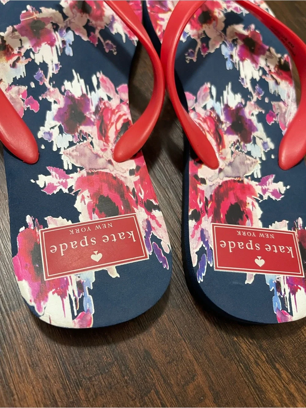 KATE SPADE Nova Floral Print Flip Flops Flat Sandals Navy Red Thongs Size 7-8 M